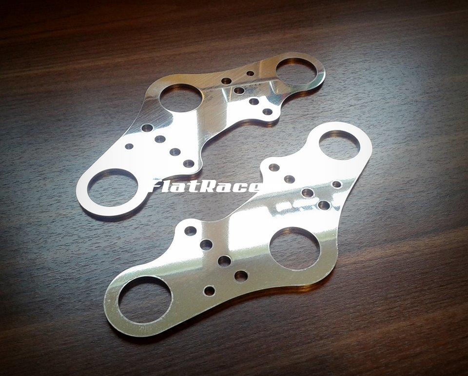 FlatRacer BMW Airhead Boxer Monolever (85-96) stainless steel top yoke plate