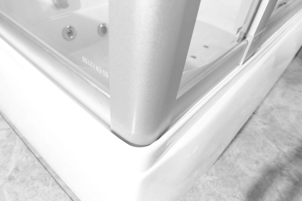 The Best Ways to Clean Your Bathroom's Marble Flooring