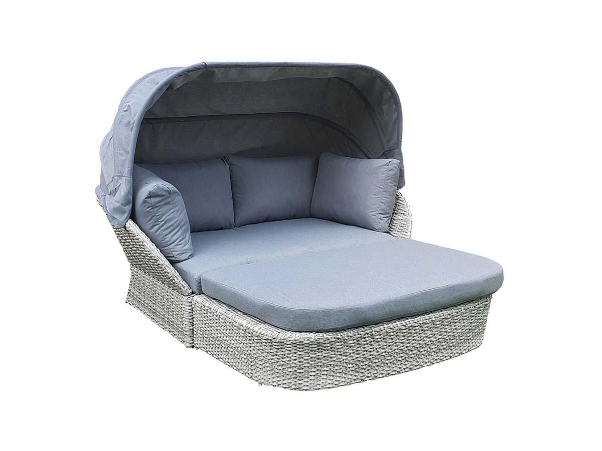 An image of Signature Weave Meghan Daybed Garden Furniture