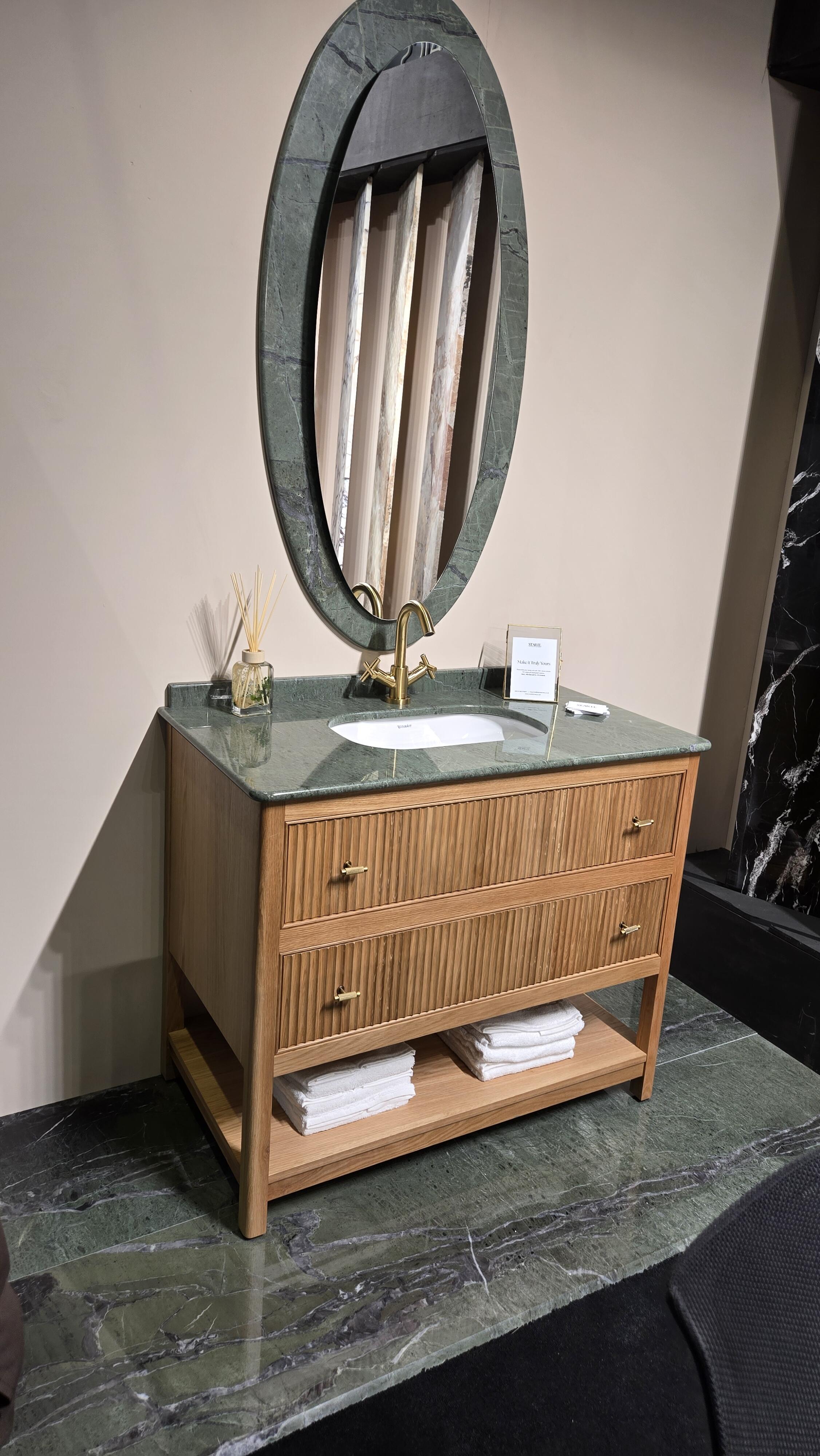 Fluted vanity unit with oak finish in a modern UK bathroom