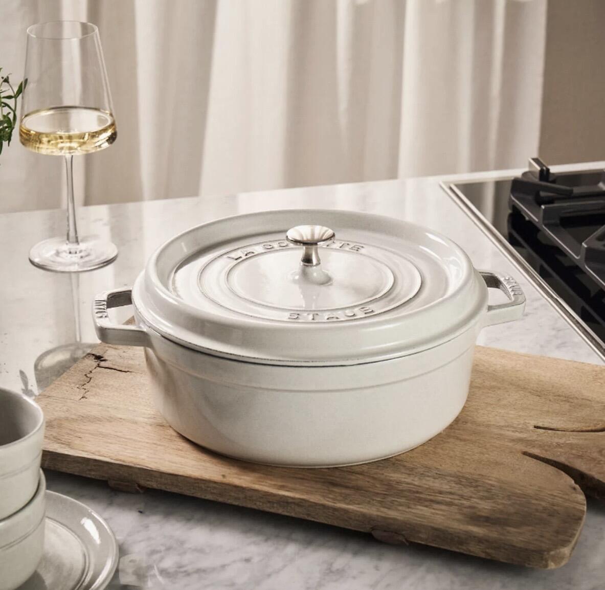 STAUB Shallow Cocotte in White Truffle, 26cm/3.7L