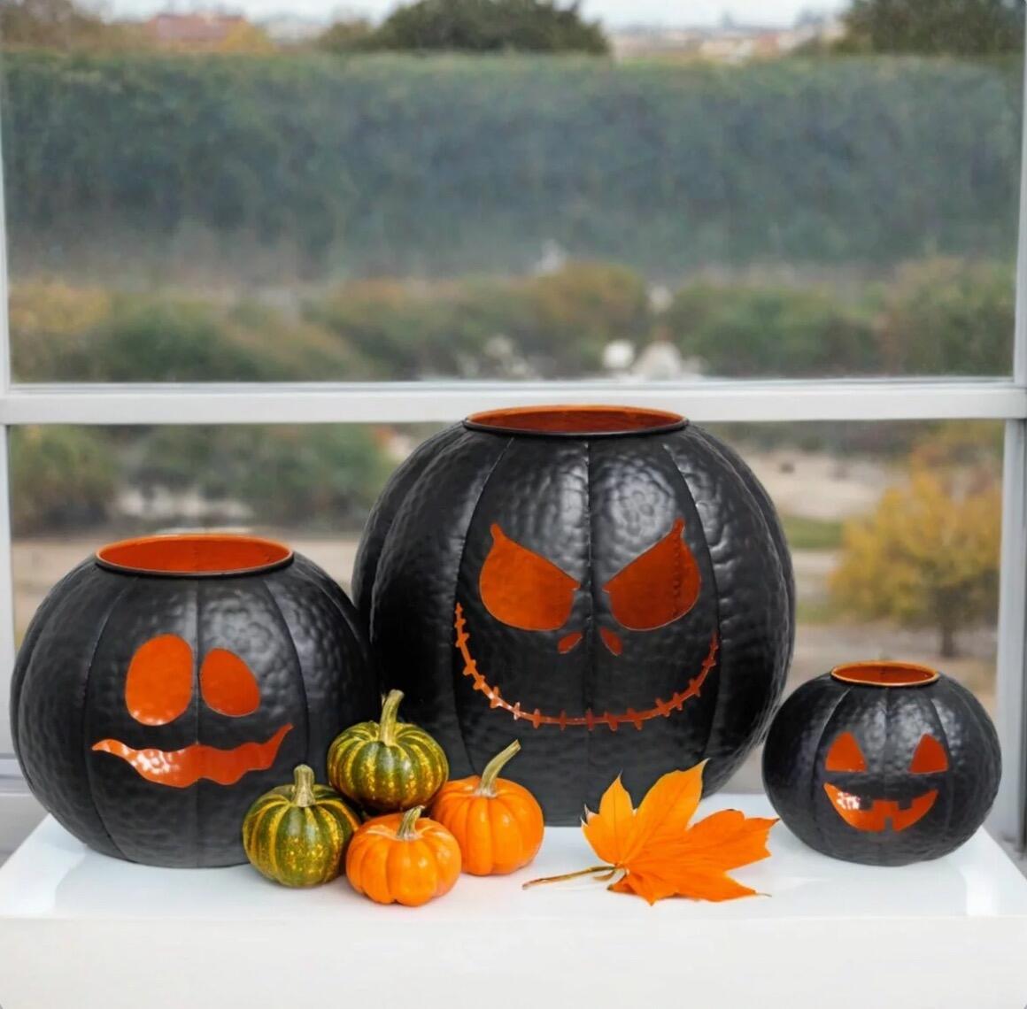 Halloween Metal Pumpkin Lanterns – Set of 3 | Festive Halloween Decor