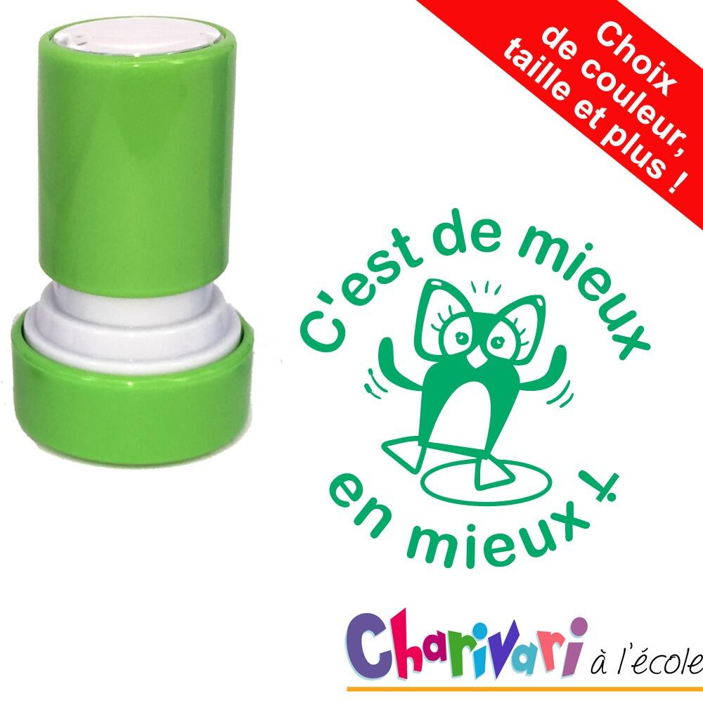 Tampon auto-encreur Charivari de l'école pédagogique : “C'est de mieux en mieux !” Idéal pour corrections et encouragements en classe.