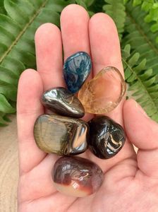 Confidence Boost Crystal Tumble Stone Set, online crystal healing shop UK