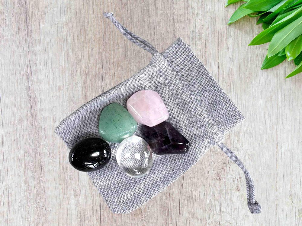 New Home Crystal Set for Protection, Love & Positive Energy with five tumbled stones and properties card
