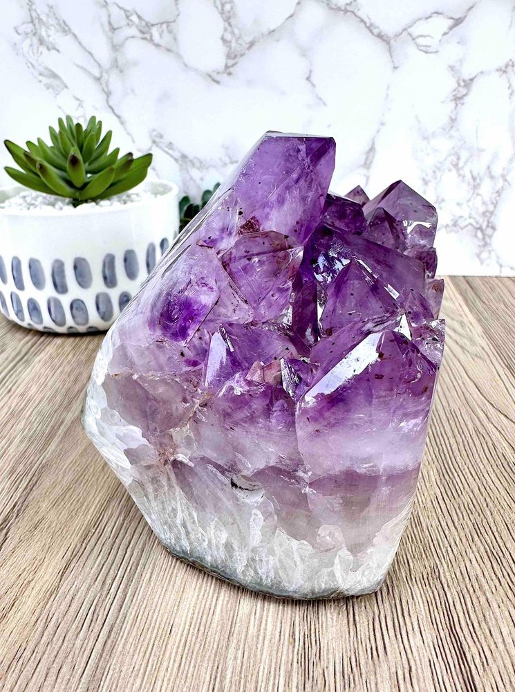 large purple amethyst cluster with points 3.4 kg in weight