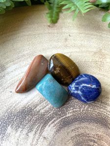 Teachers Gift Crystal Healing set, The Holistic Hamper, online crystal shop UK