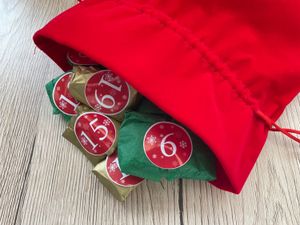 Red velvet sack,Advent Calendar 2021 in velvet bag
