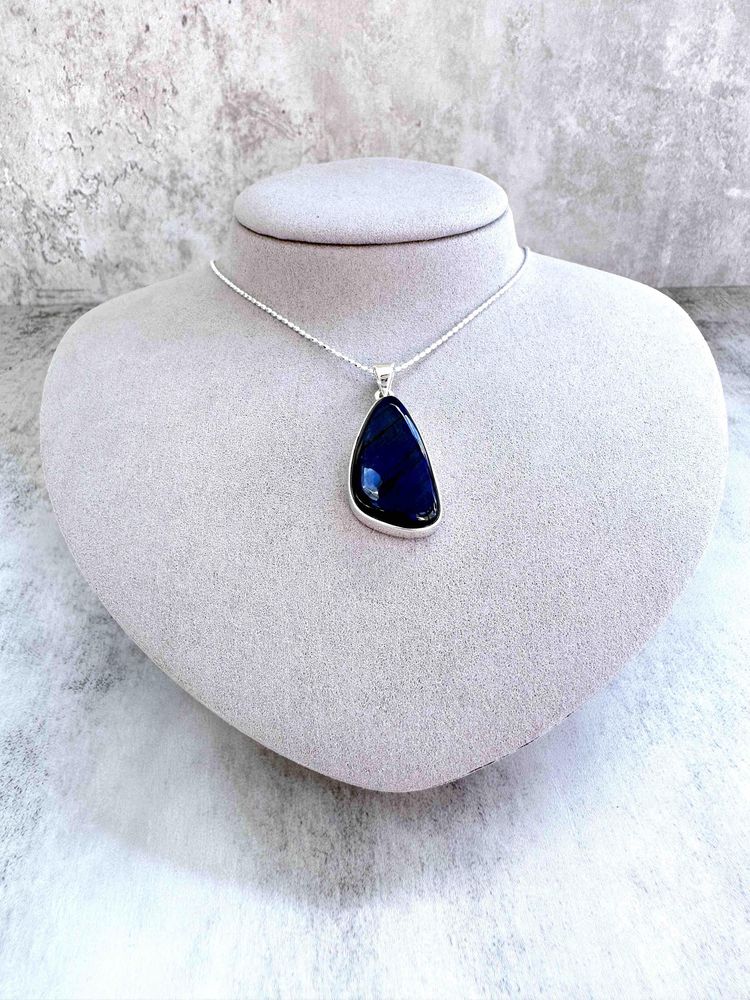 blue flash labradorite freeform sterling silver crystal pendant on optional chain