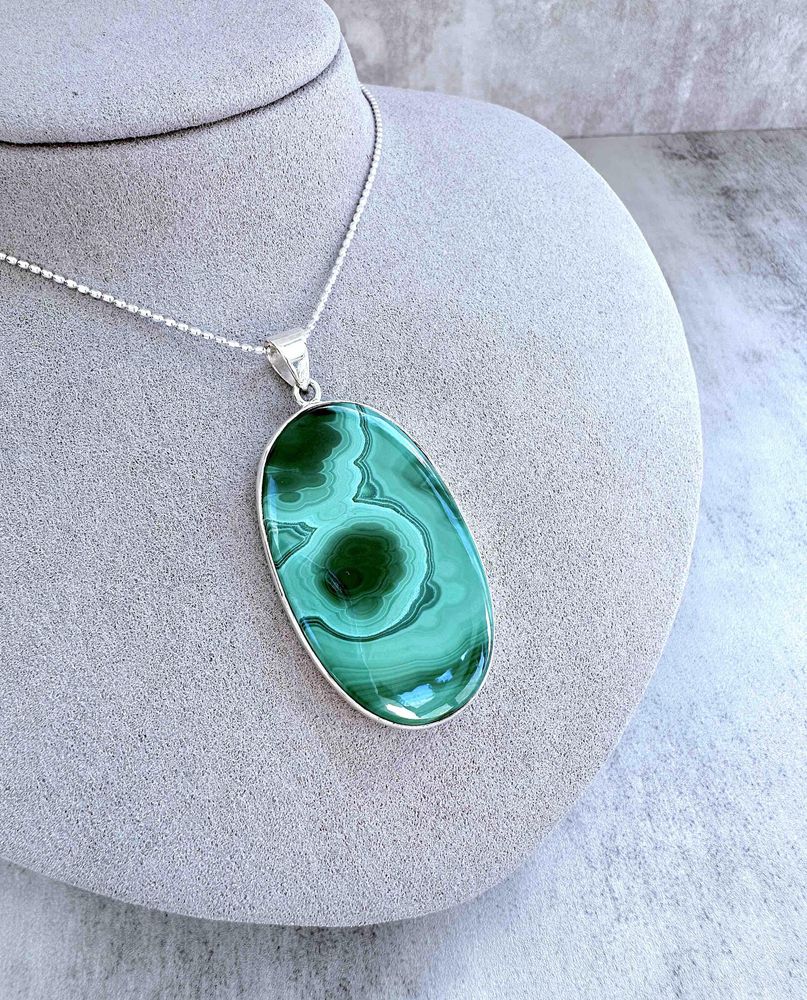 large green oval malachite sterling silver pendant on optional chain