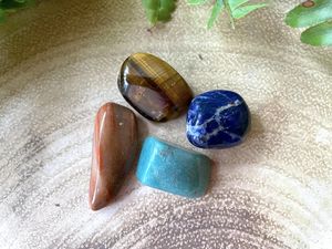 Teachers Gift Crystal Healing set, The Holistic Hamper, online crystal shop UK