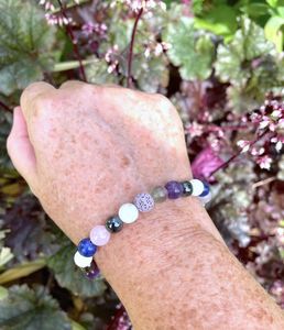 Sleep stretch elasticated bracelet gemstones fluorite hematite amethyst howlite moonstone sodalite rose quartz