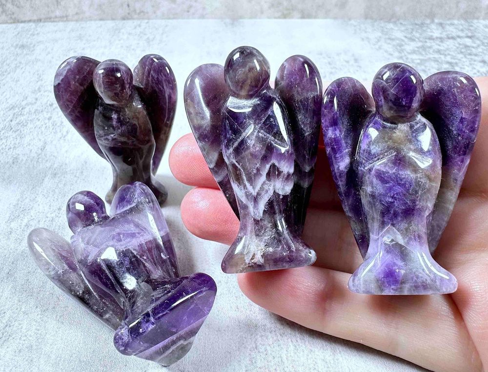 dark purple amethyst crystal angels 5cm high
