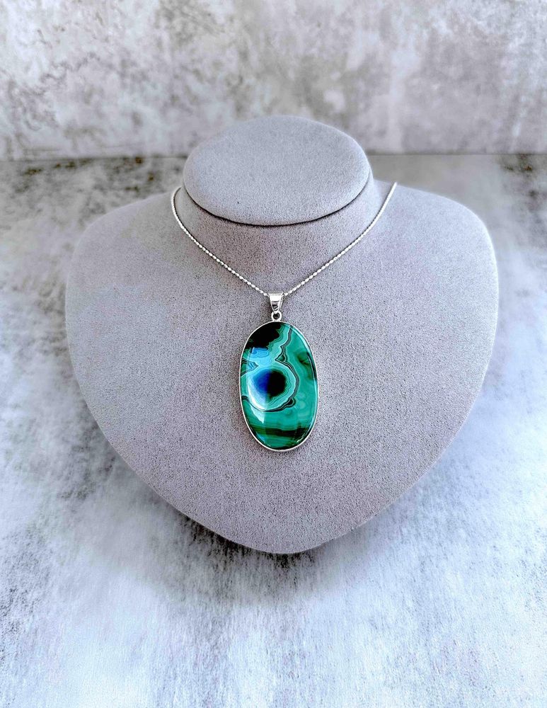 large green oval malachite sterling silver pendant on optional chain