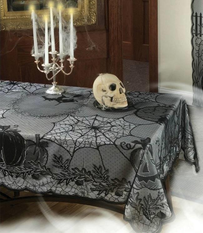 Tablecloth Midnight Lace - 1.52m x 2.13m