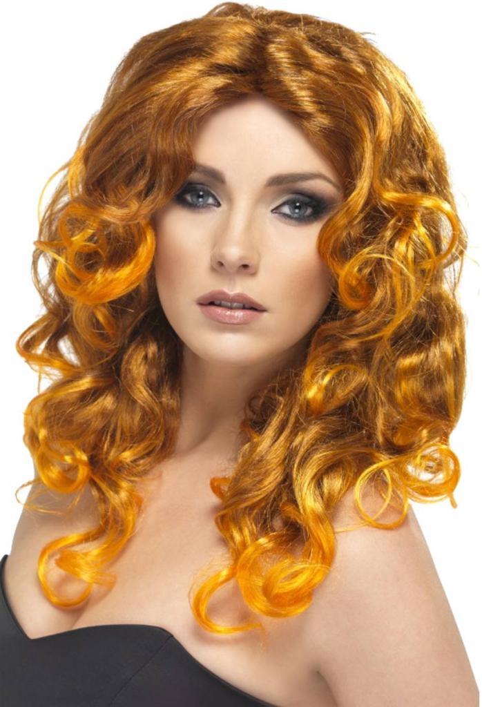 Glamour Wig - Light Auburn