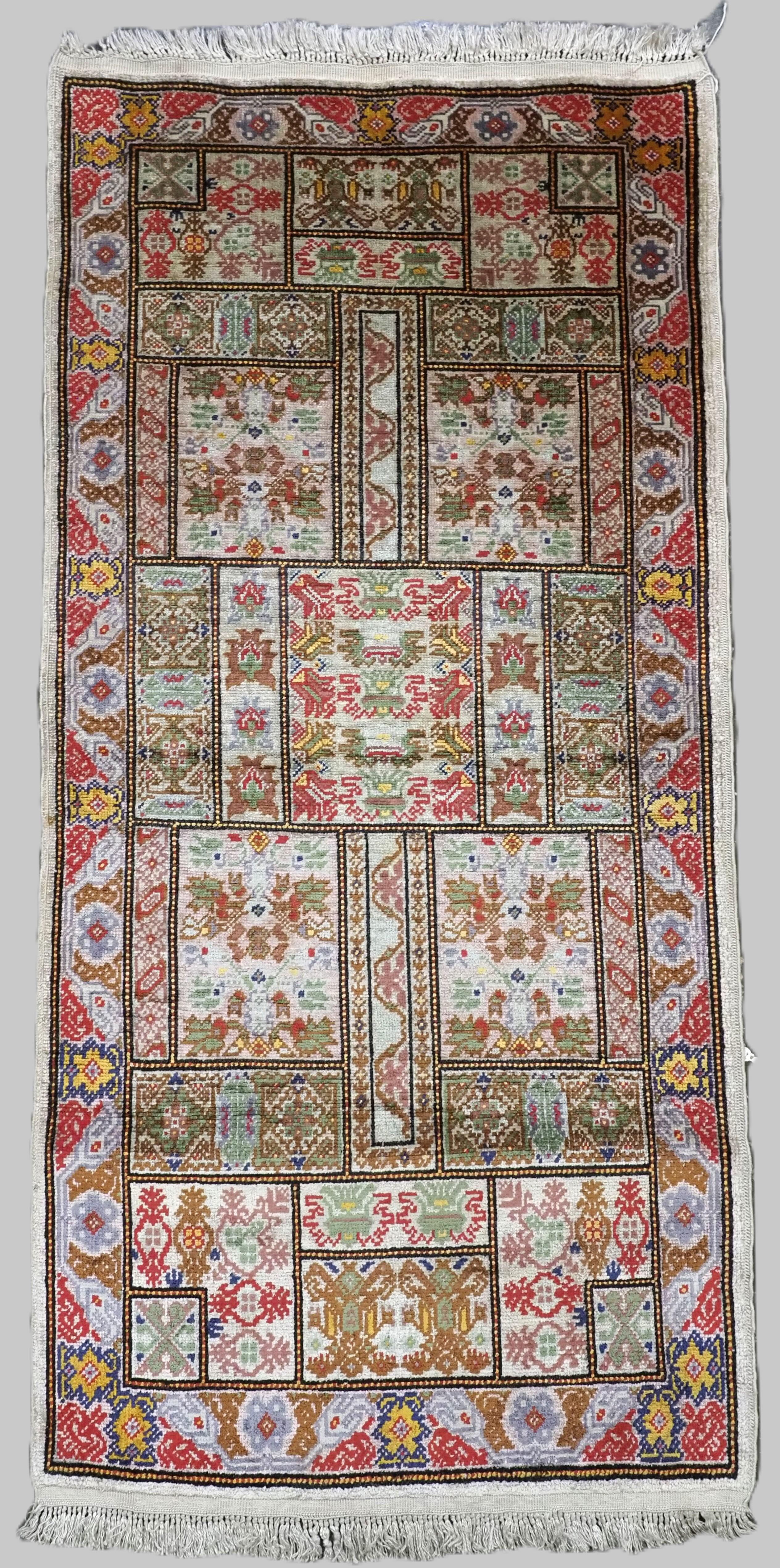 ANTIQUE SHIRAZ REGION RUG QASHQAI OR KHAMSEH TRIBES CIRCA 1920.