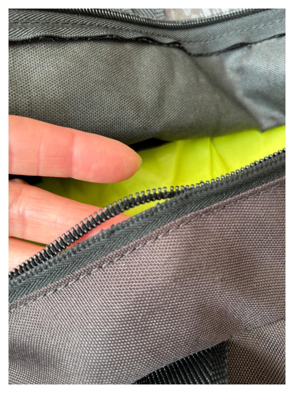 Nylon Coil Zip detached