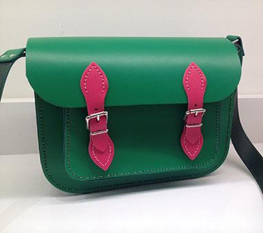 This gorgeous Satchel was sewn by Anna; very neat sewing and such a great colour combinations for the leathers :)