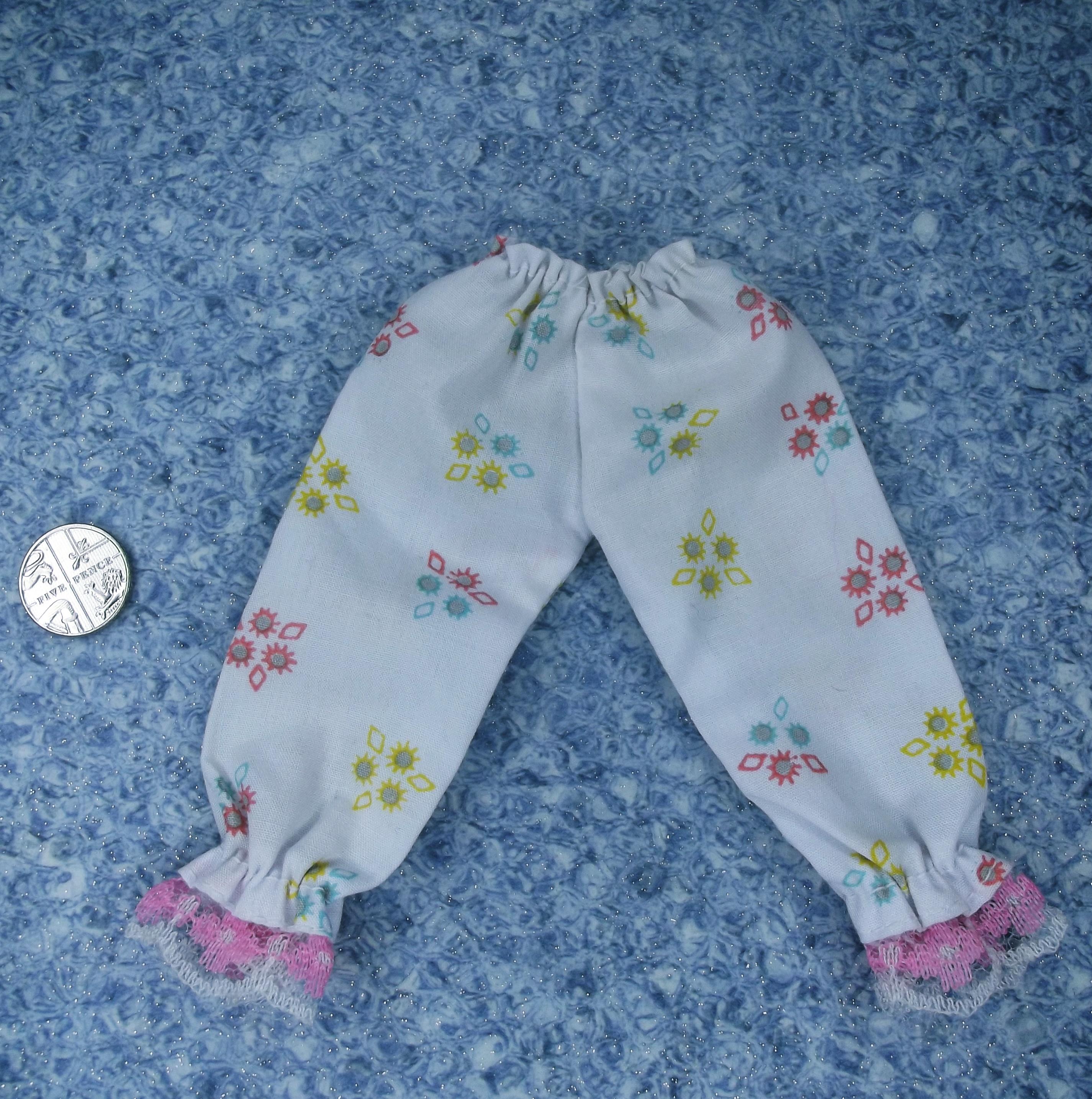 1983 Pedigree Sindy Doll Dream Time Floral Bloomers