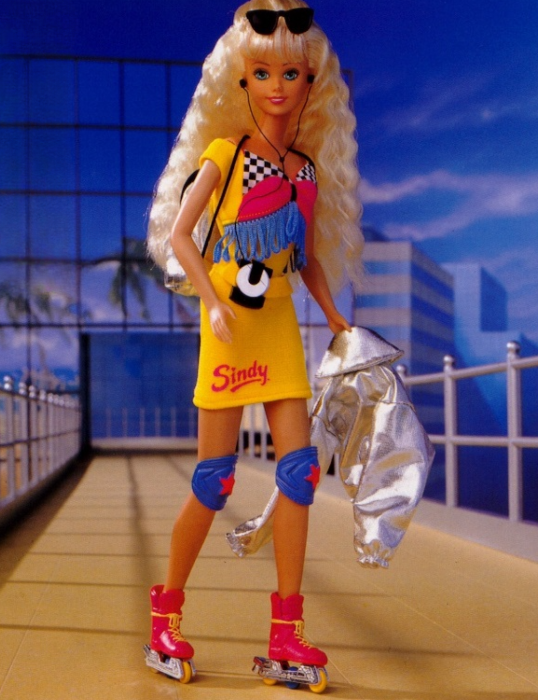 1993 Hasbro Hot Wheels Sindy Fashion Doll