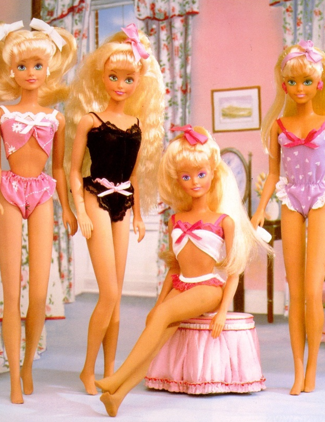 1991 Hasbro Sindy Dream Time Lingerie Collection