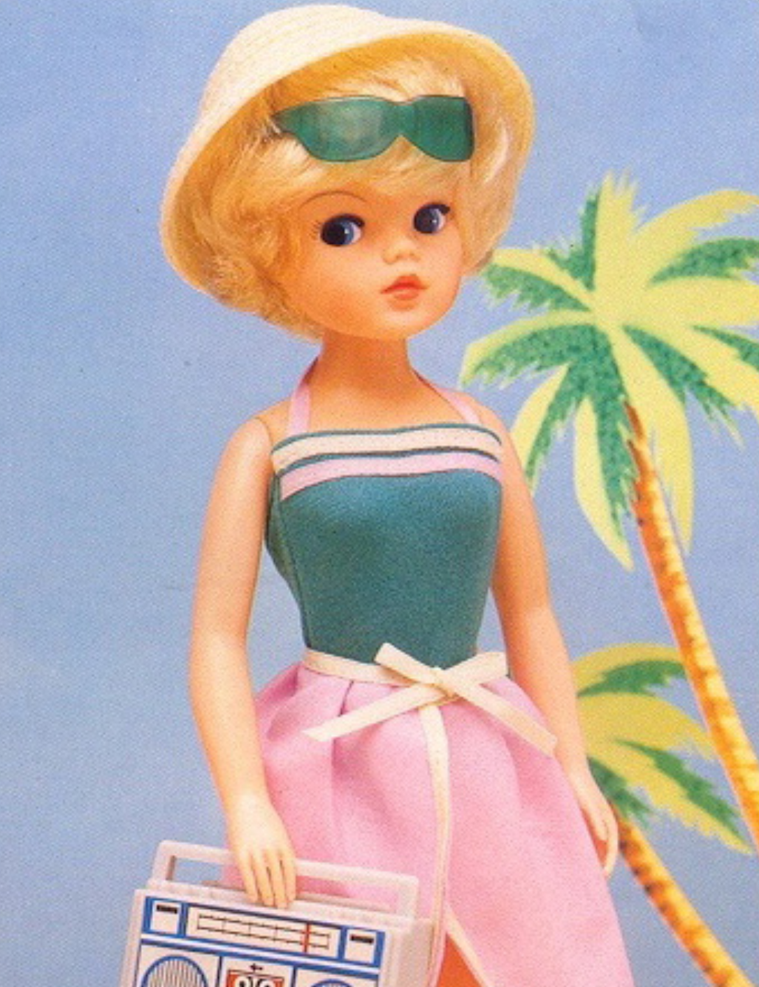 1983 Pedigree Sindy Holiday Girl Fashion Doll