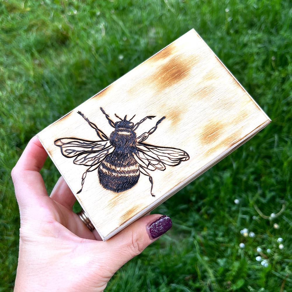 bumble bee wooden box