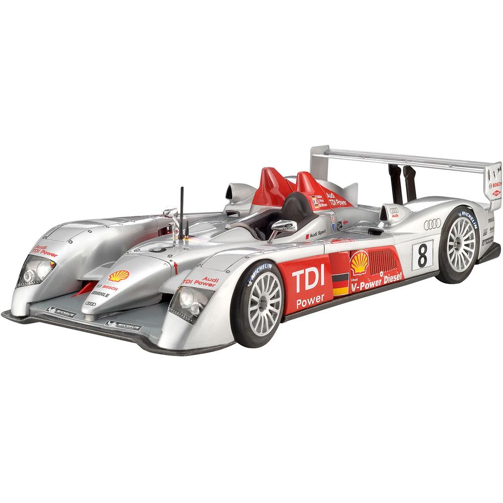 View 2 Revell Audi R10 TDI Le Mans Model Set with 3D Puzzle Diorama Scale 1/24 05682