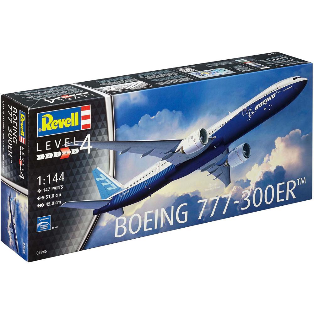 Revell Boeing 777-300ER Model Kit Level 4 Scale 1:144 04945