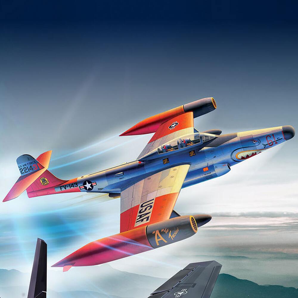 Revell US Air Force F-16 Fighting Falcon F-117 Nighthawk and Revell US Air Force F-16 Fighting Falcon F-117 Nighthawk and