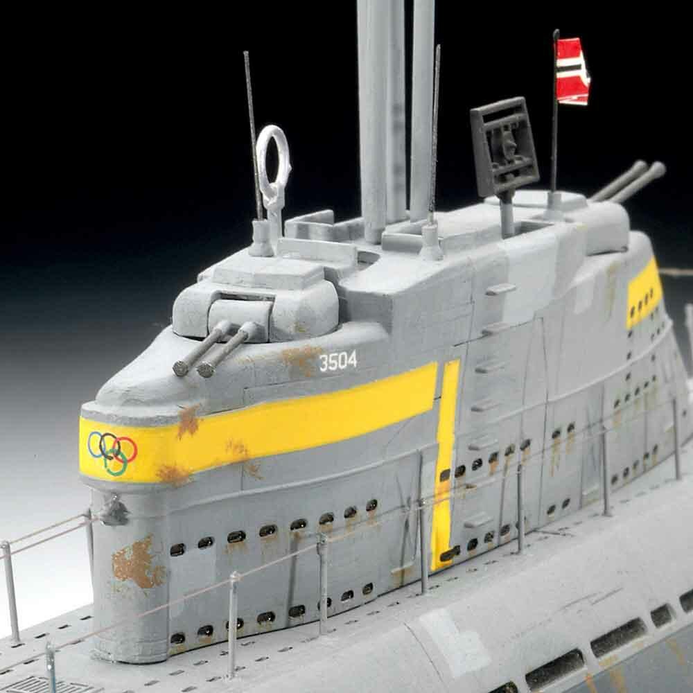 View 4 Revell German Submarine Type XXI Model Kit Scale 1:144 05177