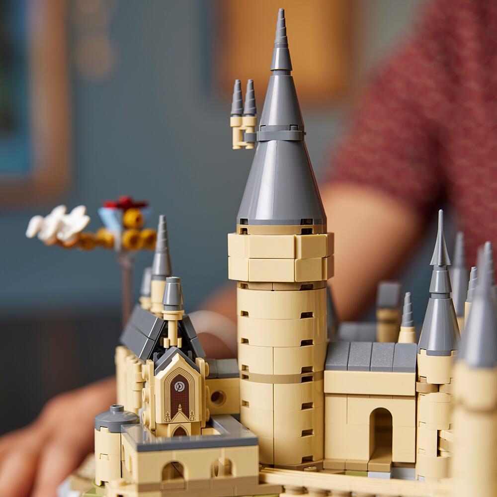 Harry Potter - LEGO Hogwarts™ Castle and Grounds 76419 - Toys and