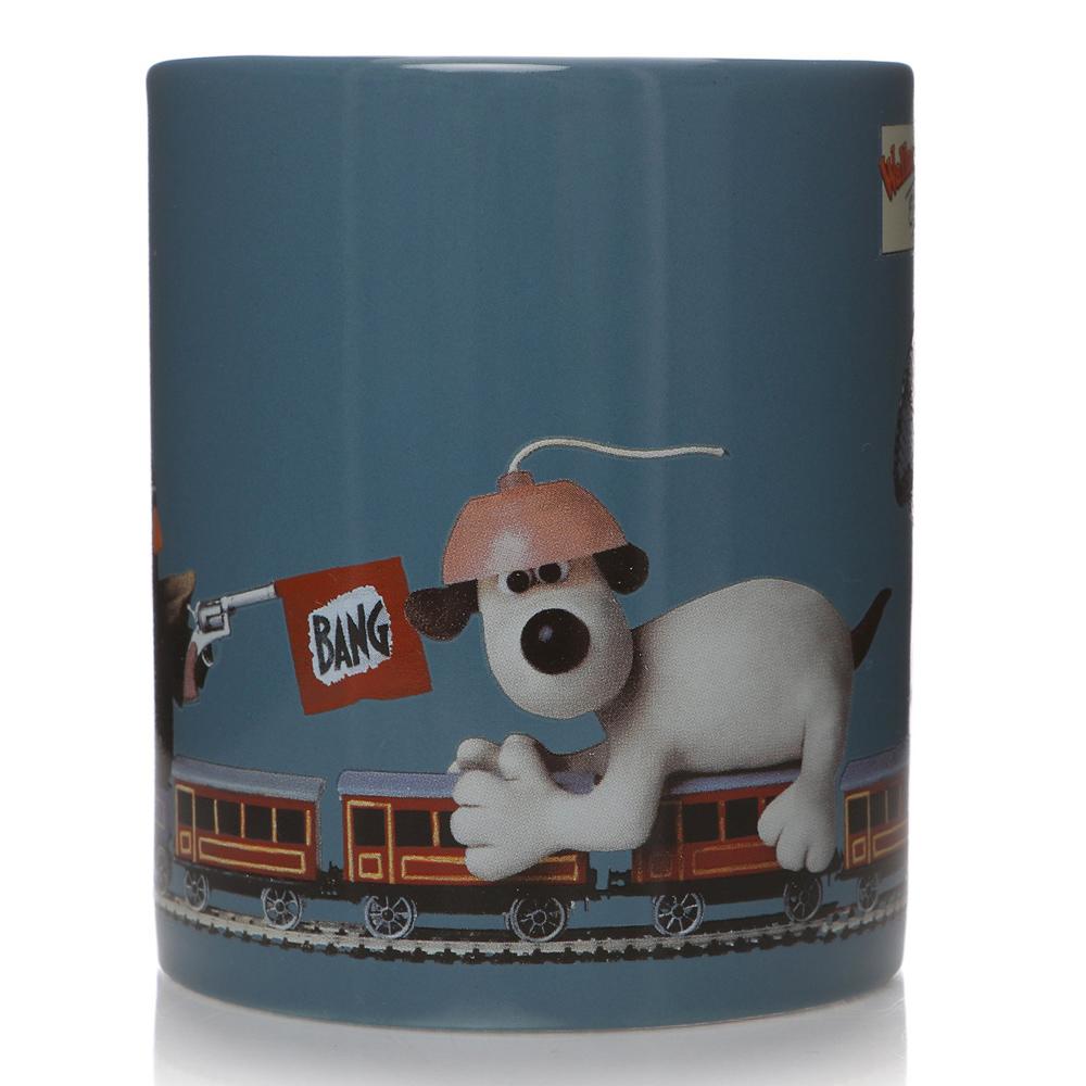 View 3 Wallace & Gromit The Wrong Trousers Train Chase 350ml Ceramic Mug MUGBAA01