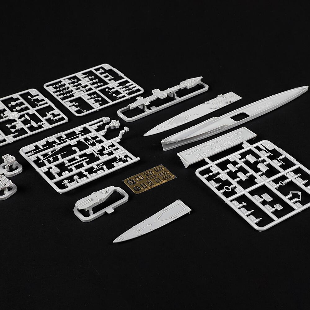 Hms Colombo 1:350 Kit De Modèle TRUMPETER 9580208053639
