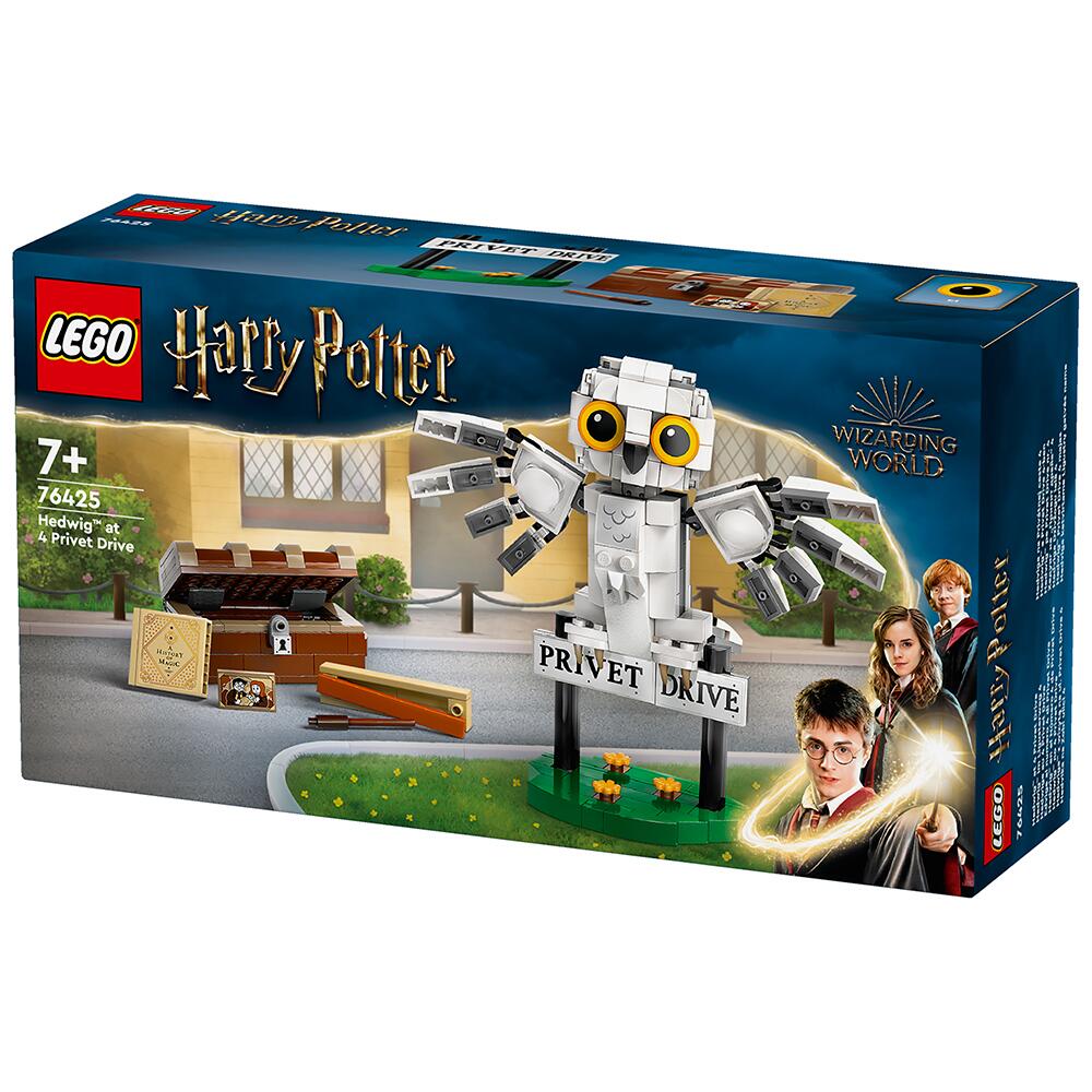 LEGO Harry Potter Hedwig at 4 Privet Drive Building Set 76425