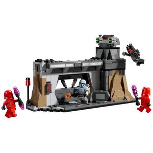View 2 LEGO Star Wars The Mandalorian Paz Vizsla and Moff Gideon Battle Building Set L75386