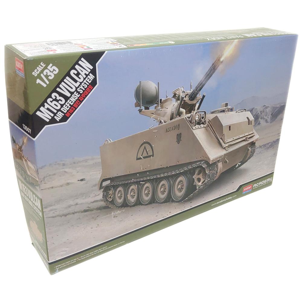 Academy M163 Vulcan Air Defense System Model Kit (Scale 1:35)