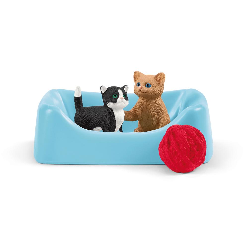 Schleich Farm World Playtime for Cute Cats Playset