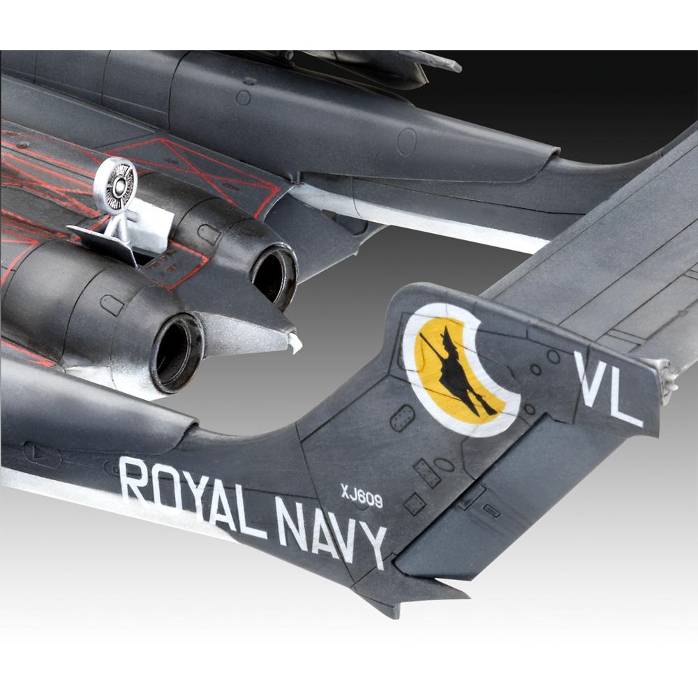 View 4 Revell British Legends Sea Vixen FAW 2 Aircraft MODEL SET Scale 1:72 63866