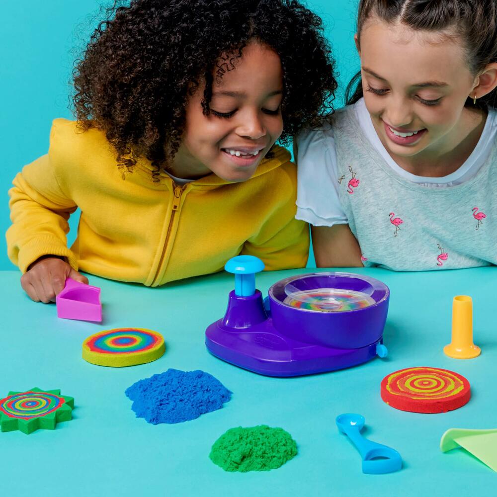 Kinetic Sand, Rainbow Mix Set with 3 Colors of Kinetic Sand (13.5oz) and 6  Tools, Play Sand Sensory Toys for Kids Ages 3 and up