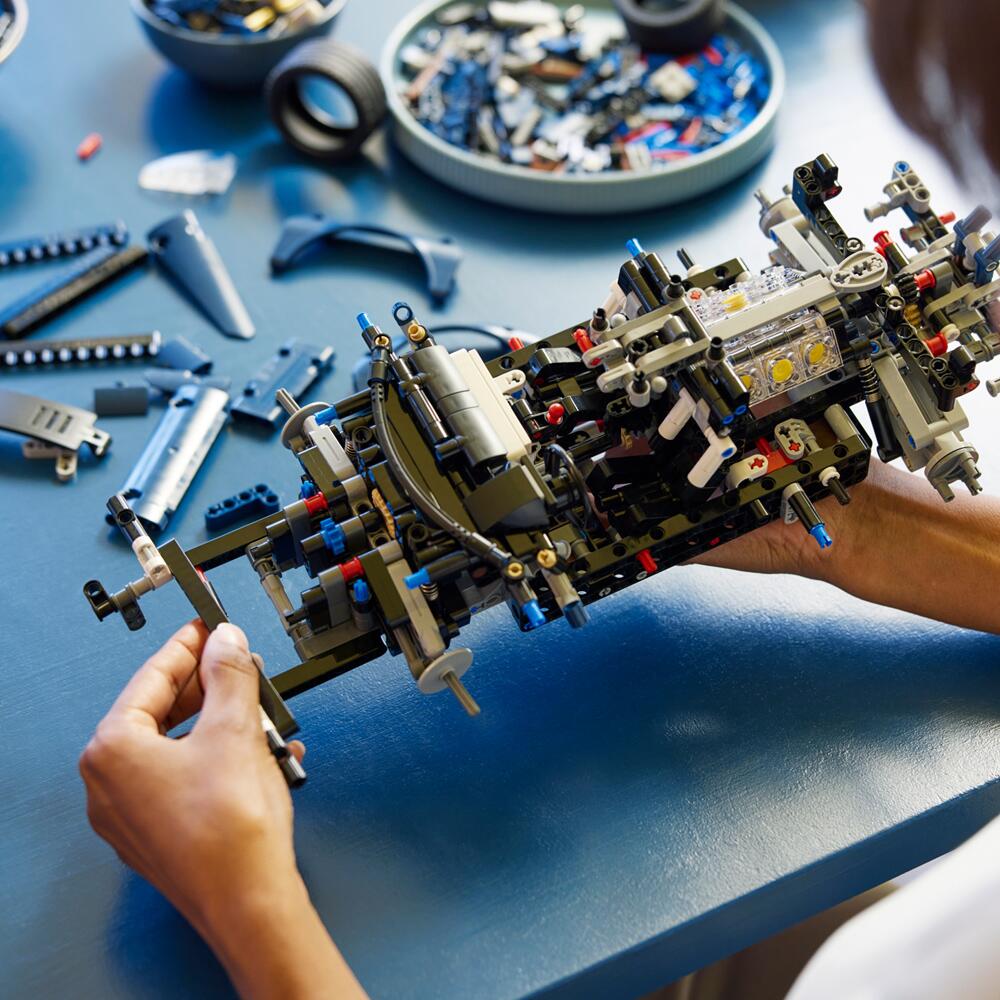 LEGO Technic Ford GT Sports Car 1466 Piece Building Set 42154 Ages 18+