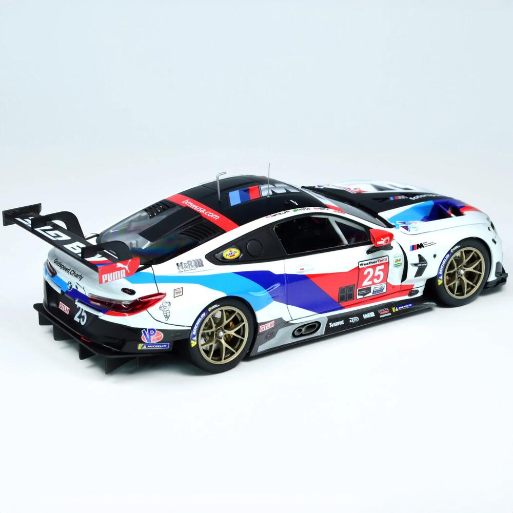 Nunu BMW M8 GTE 2019 Daytona Winner Racing Car Model Kit