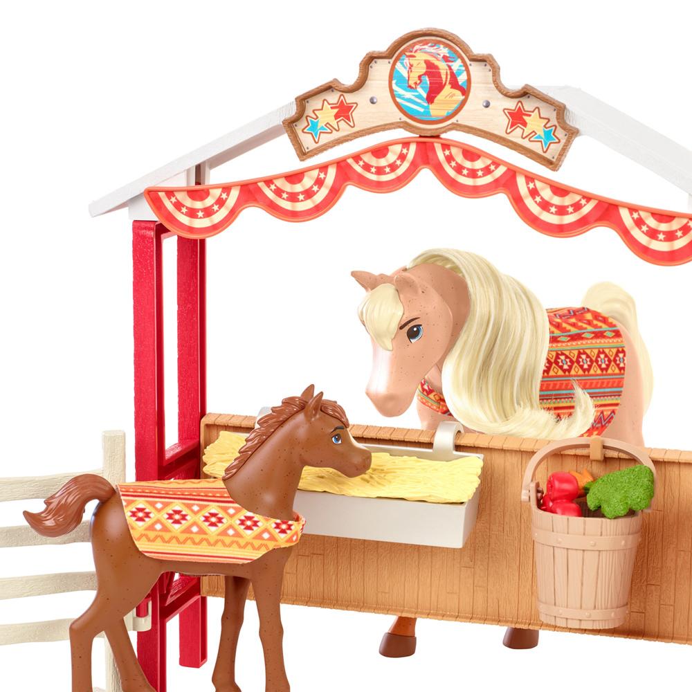 Spirit horse stable toy sales