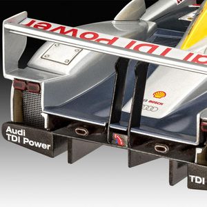 View 4 Revell Audi R10 TDI Le Mans Model Set with 3D Puzzle Diorama Scale 1/24 05682