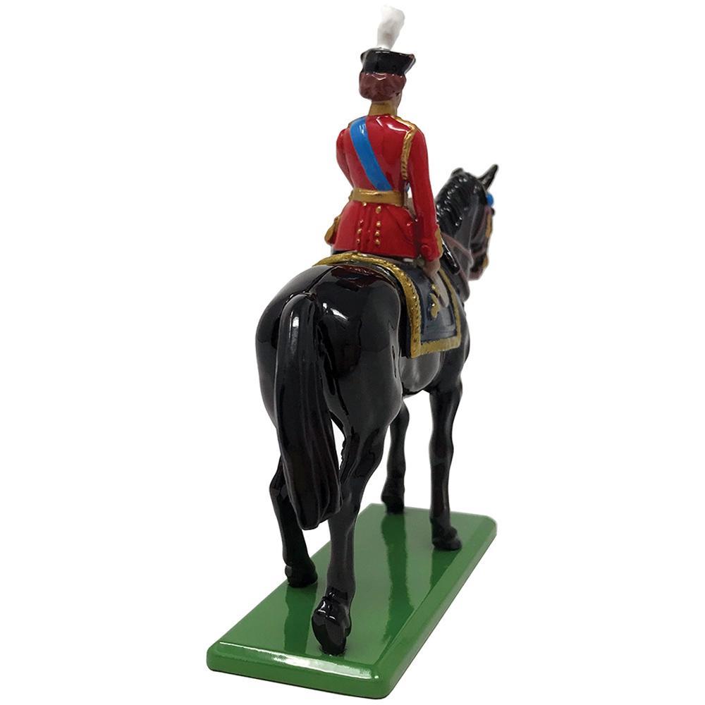 View 4 WBritain Ceremonial Collection Her Majesty The Queen Mounted Figure Scale 1:32 B41075