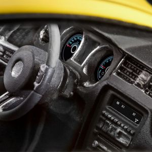 View 4 Revell Ford Mustang Boss 302 2013 Road Car Model Kit Scale 1:25 07652