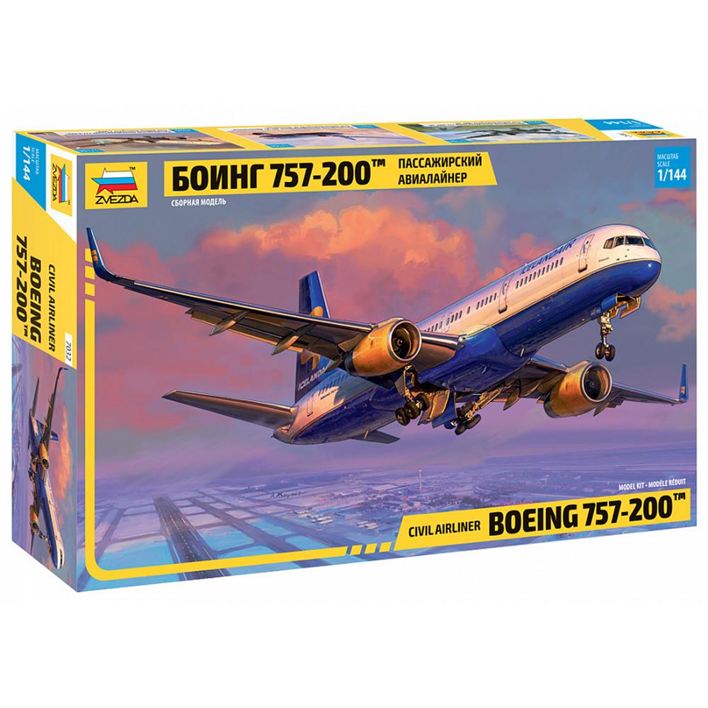 Zvezda Boeing 757-200 Civil Airliner Plastic Model Kit Length 32cm Scale 1/144 7032