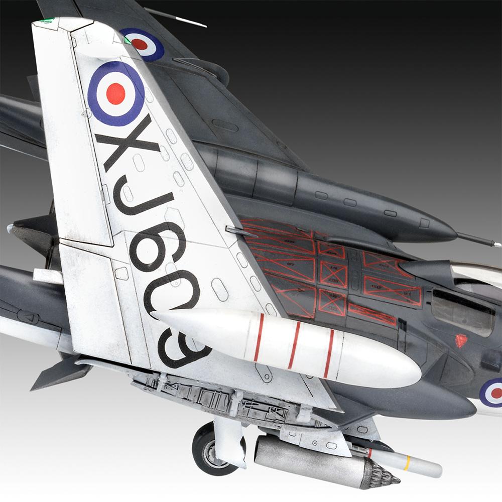 View 5 Revell British Legends Sea Vixen FAW 2 Aircraft MODEL SET Scale 1:72 63866