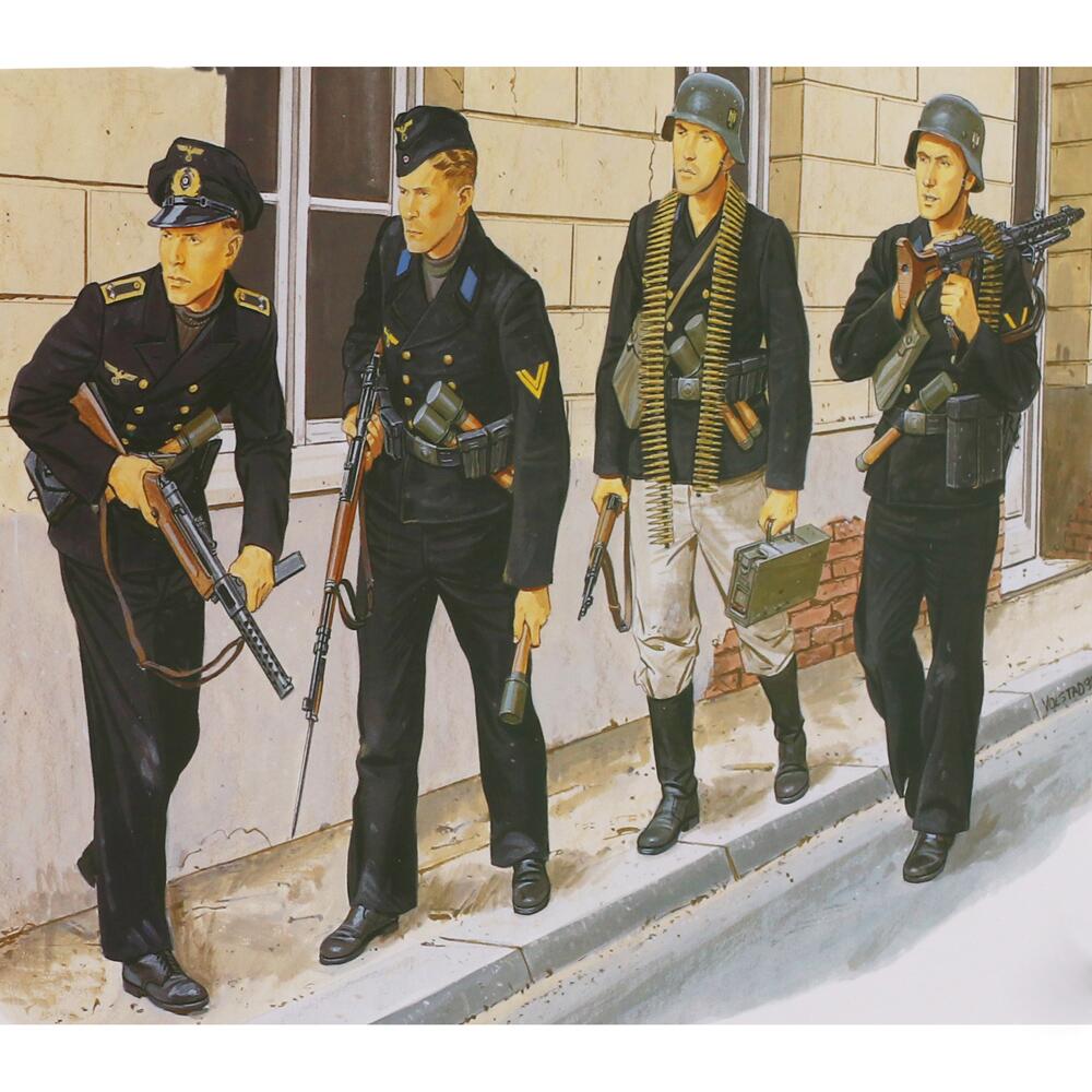 Dragon German Naval Troops (Dieppe 1942) Model Kit 1:35 Scale